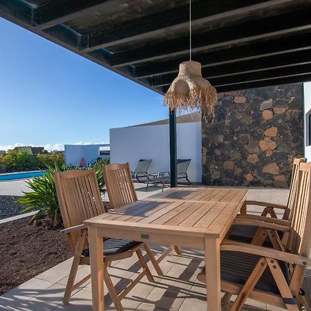 Heated & Shared Pool Villa Matriana 36B, North Shore Villas La Oliva Exterior photo